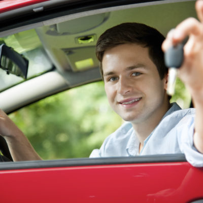 Learn Few Tips To Easily Pass Your Upcoming Driving Test
