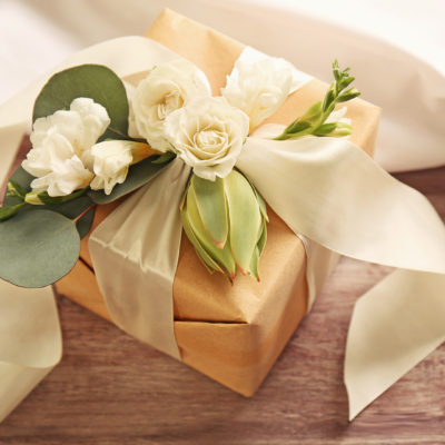 Some Unique Gift Ideas For Your BFF Wedding
