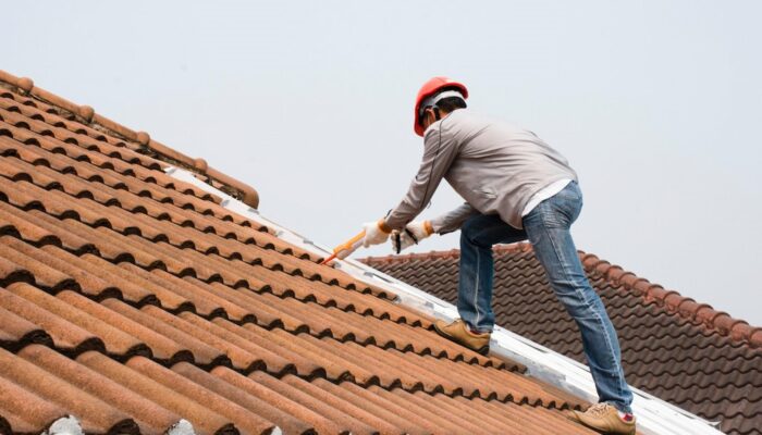 Seasonal Roof Maintenance Tips to Help Protect Your Home